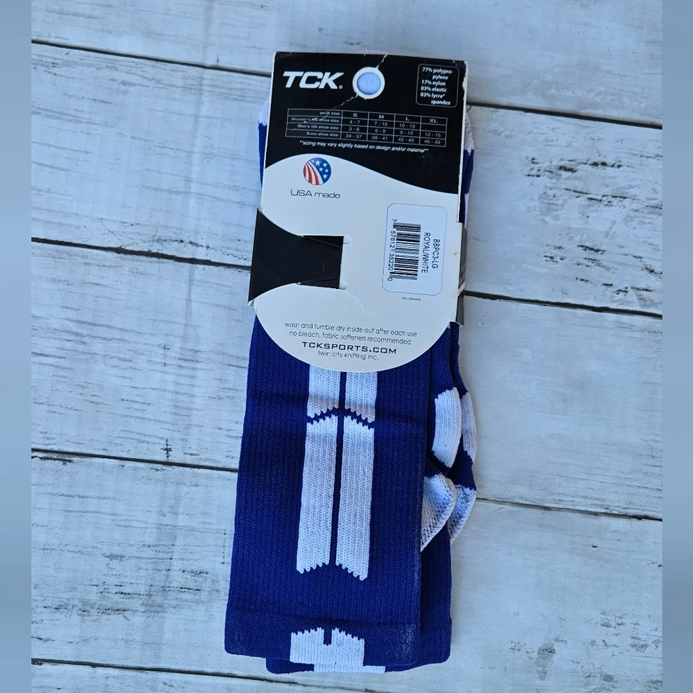 TCK Performance Royal Blue White Striped Sports Socks Mens Large Basketball NEW‎